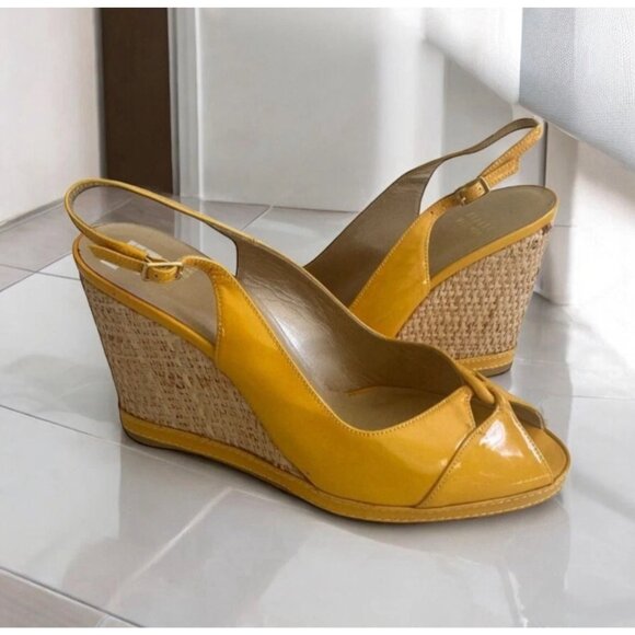 STUART WEITZMAN Yellow Patent Leather Wedges Size 9.5 - Picture 1 of 10